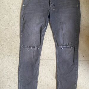 Men's Distressed Skinny Jeans in Charcoal